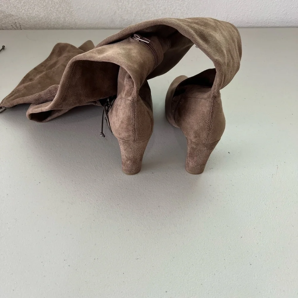 Charlotte Russe Taupe Boots Size‎ 8